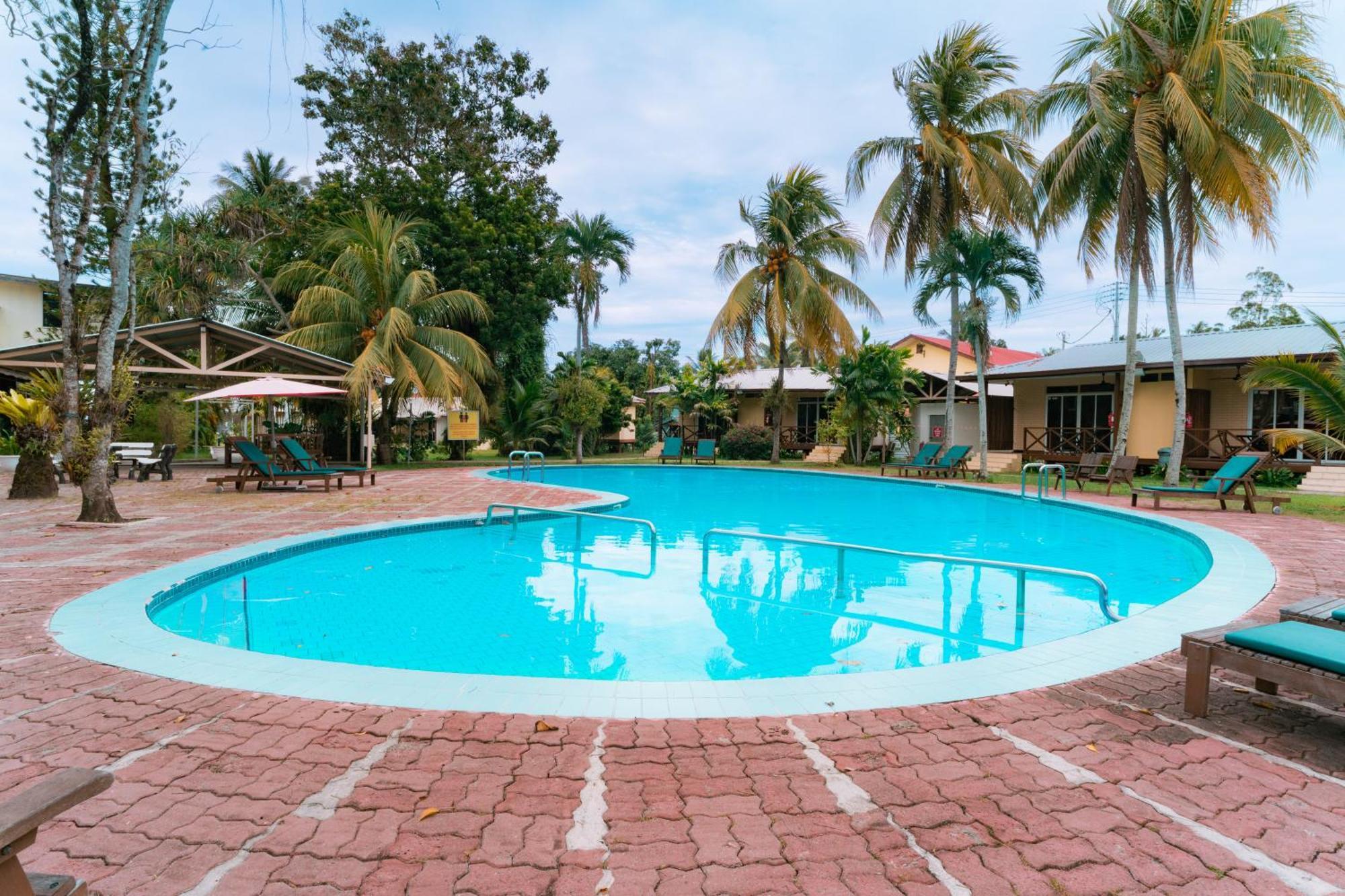 Langkah Syabas Beach Resort Kinarut Exteriér fotografie