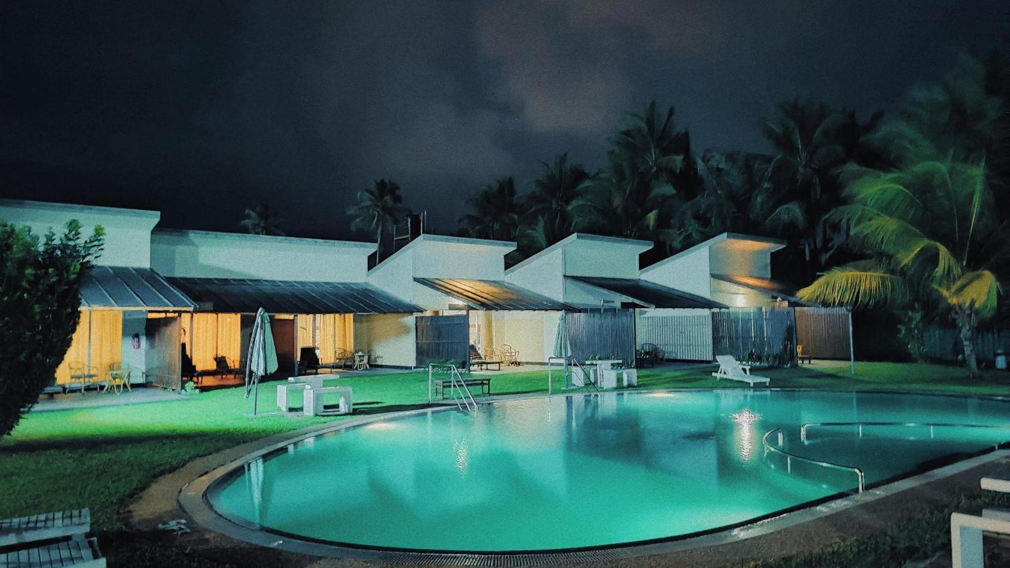 Langkah Syabas Beach Resort Kinarut Exteriér fotografie