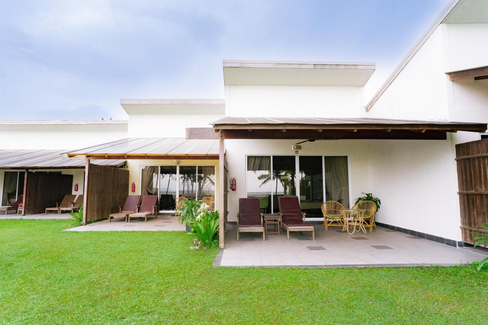 Langkah Syabas Beach Resort Kinarut Exteriér fotografie
