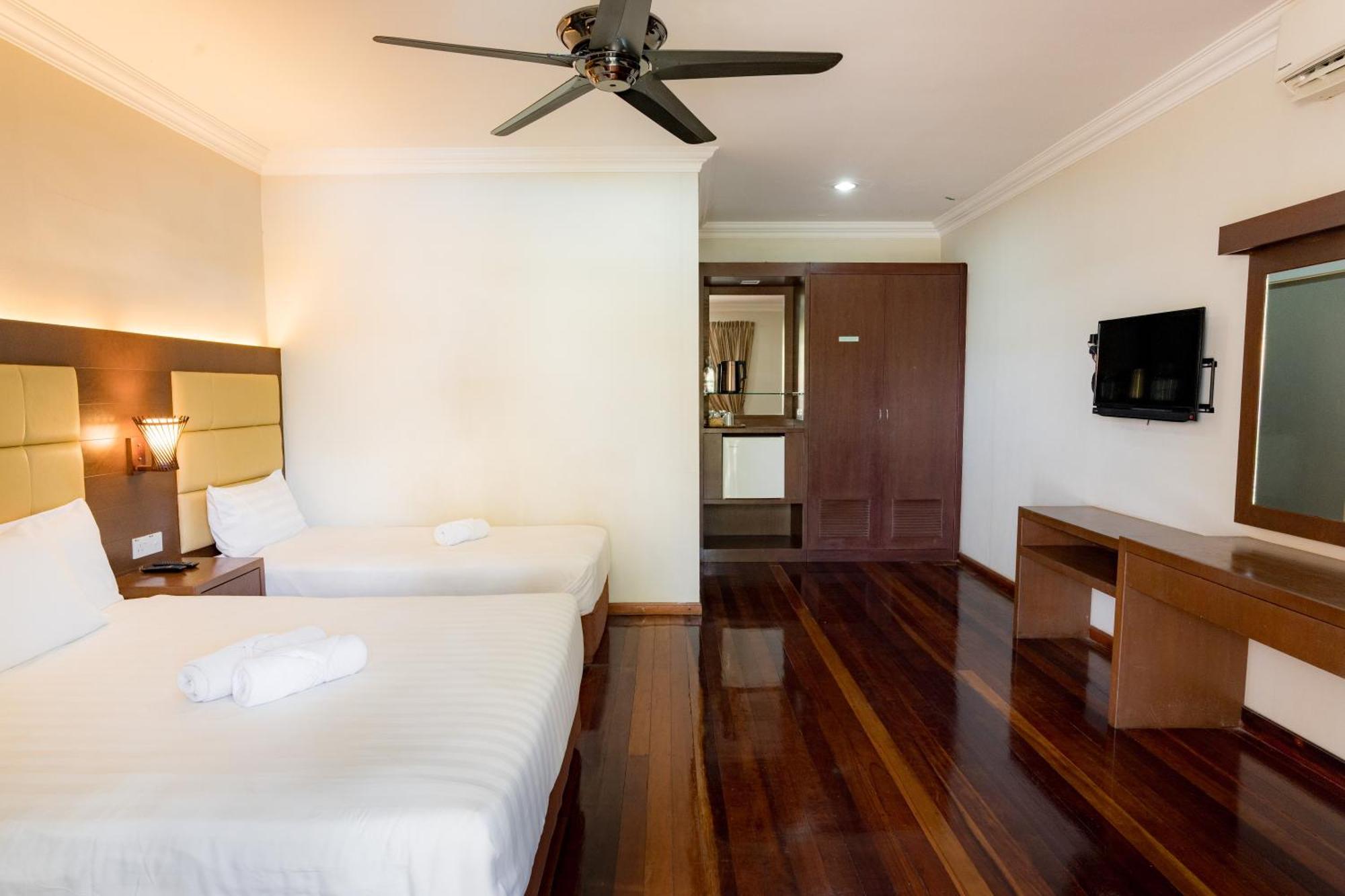 Langkah Syabas Beach Resort Kinarut Exteriér fotografie